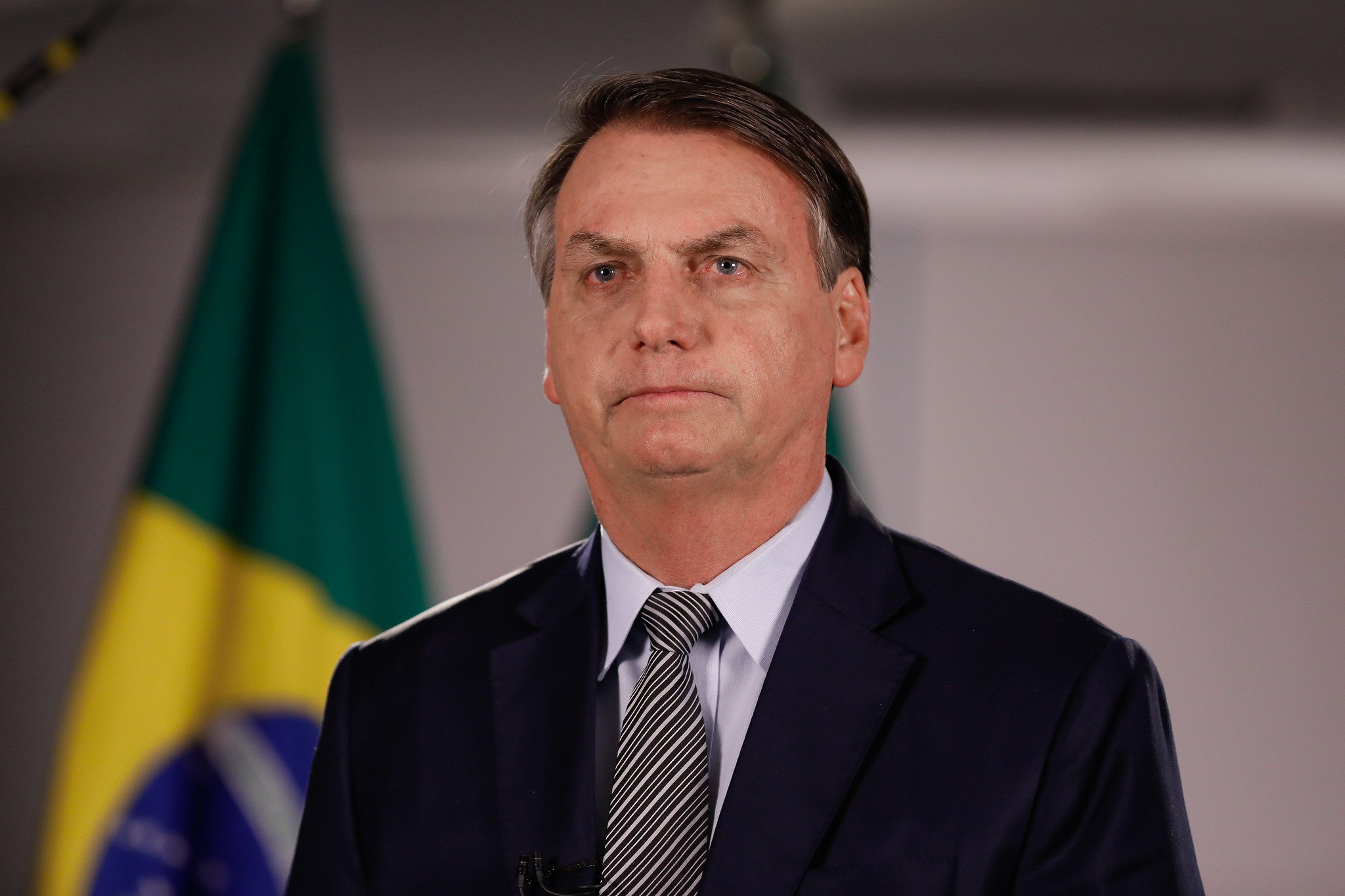 Fiscal que impediu liberação das joias de Bolsonaro participou da série ' Aeroporto: Área Restrita', TV e Séries